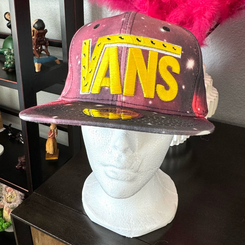 Vans SnapBack Trucker Cap Galaxy - Picture 1 of 13